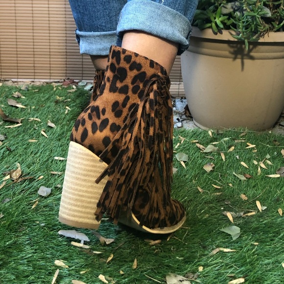 Faux Suede Leopard Print Ankle Boots - Picture 6 of 8